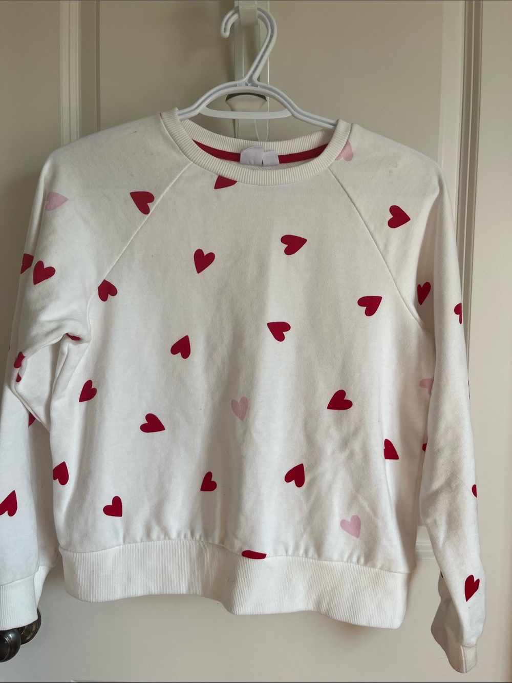 GAP Kids‎ White Tee with Red Trim